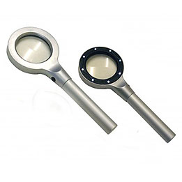 Bresser 2.5x LED illuminated hand magnifier